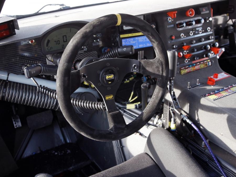 Volkswagen Touareg Race 2 2005 года  (фото 29 из 30)